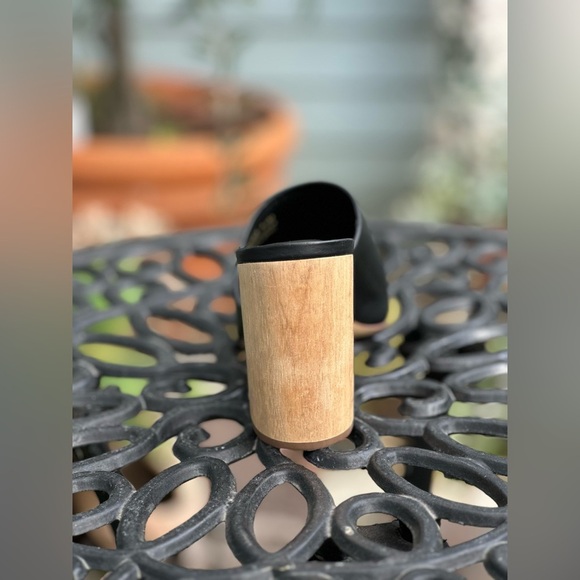 Botkier — Ross Block Heel Sandals - Picture 4 of 7